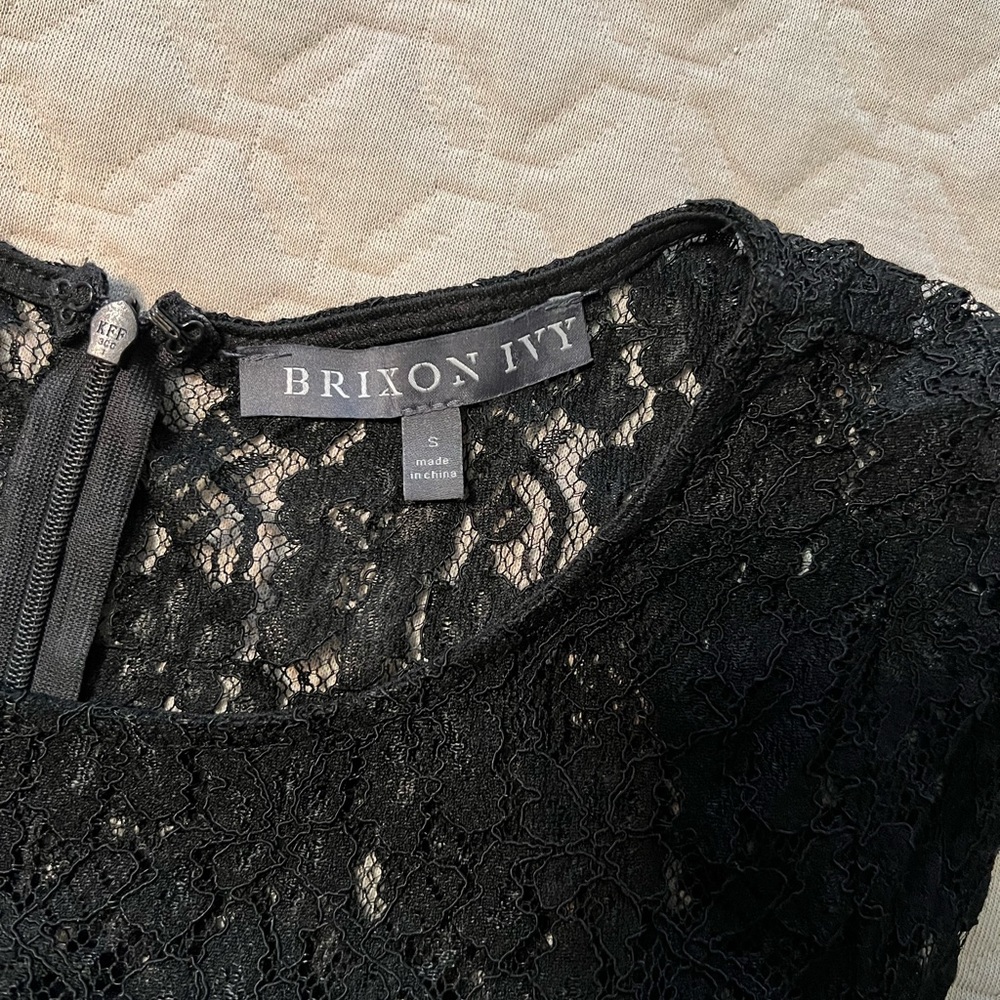 Black A line dress - Picture 5 of 6